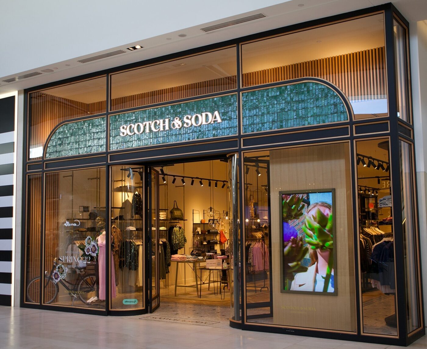 Insitu karrinyup scotch and soda bejmat emerald 1 CROPPED