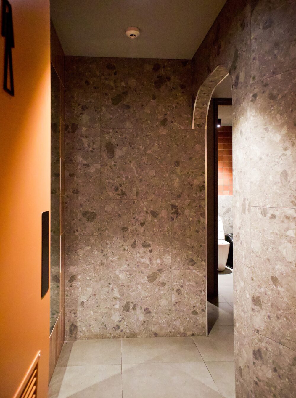 WALL TILES: Affogato Mid Grey