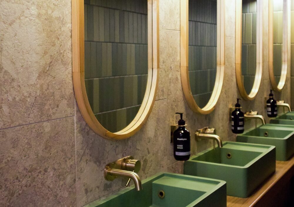 WALL TILES: Frammenta Bianco