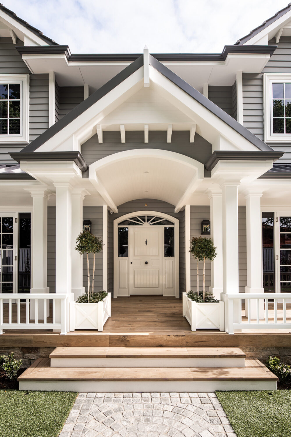 FRONT PORCH TILES: Millelegni Scottish Oak