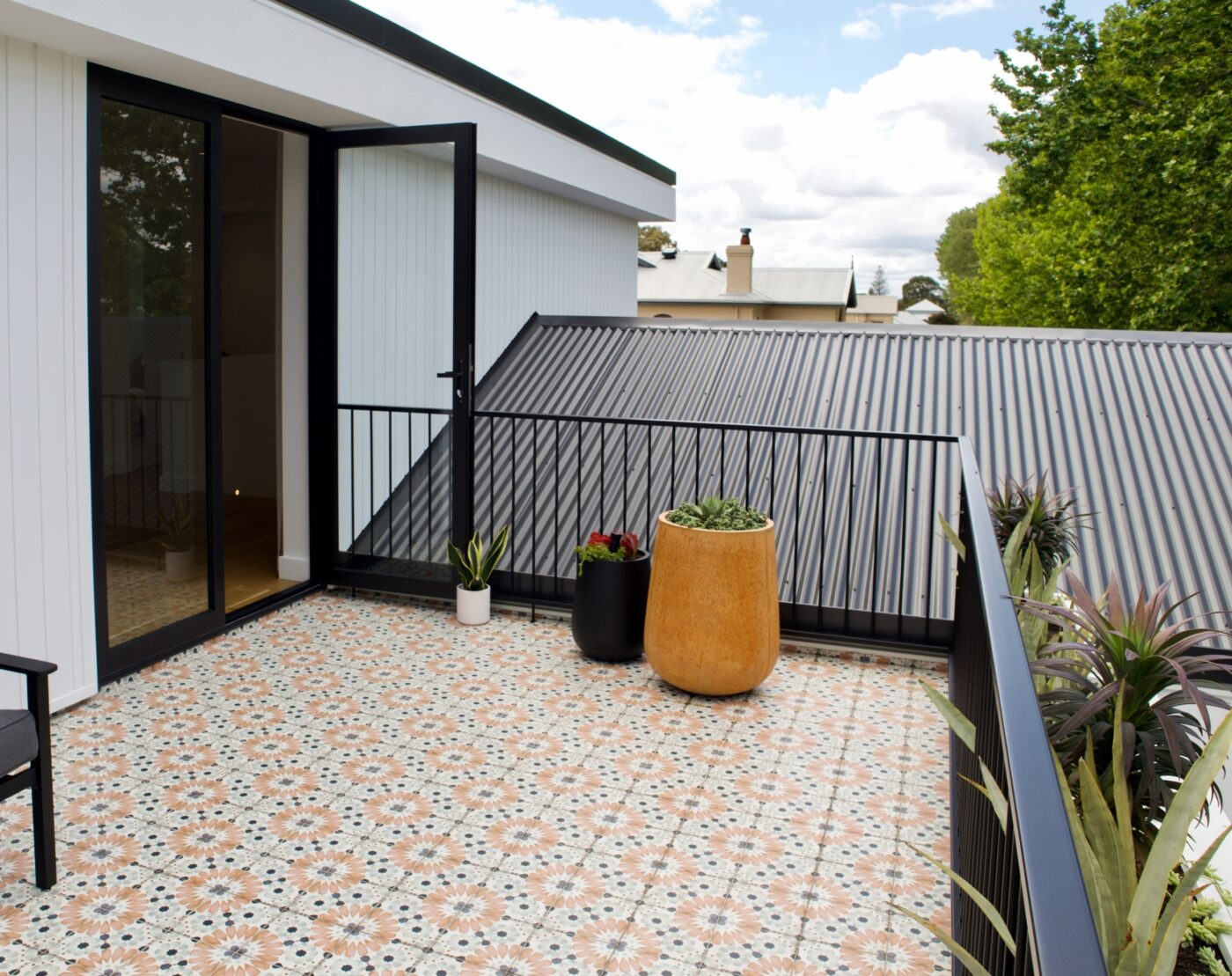 FLOOR TILES: Loft Sylvania