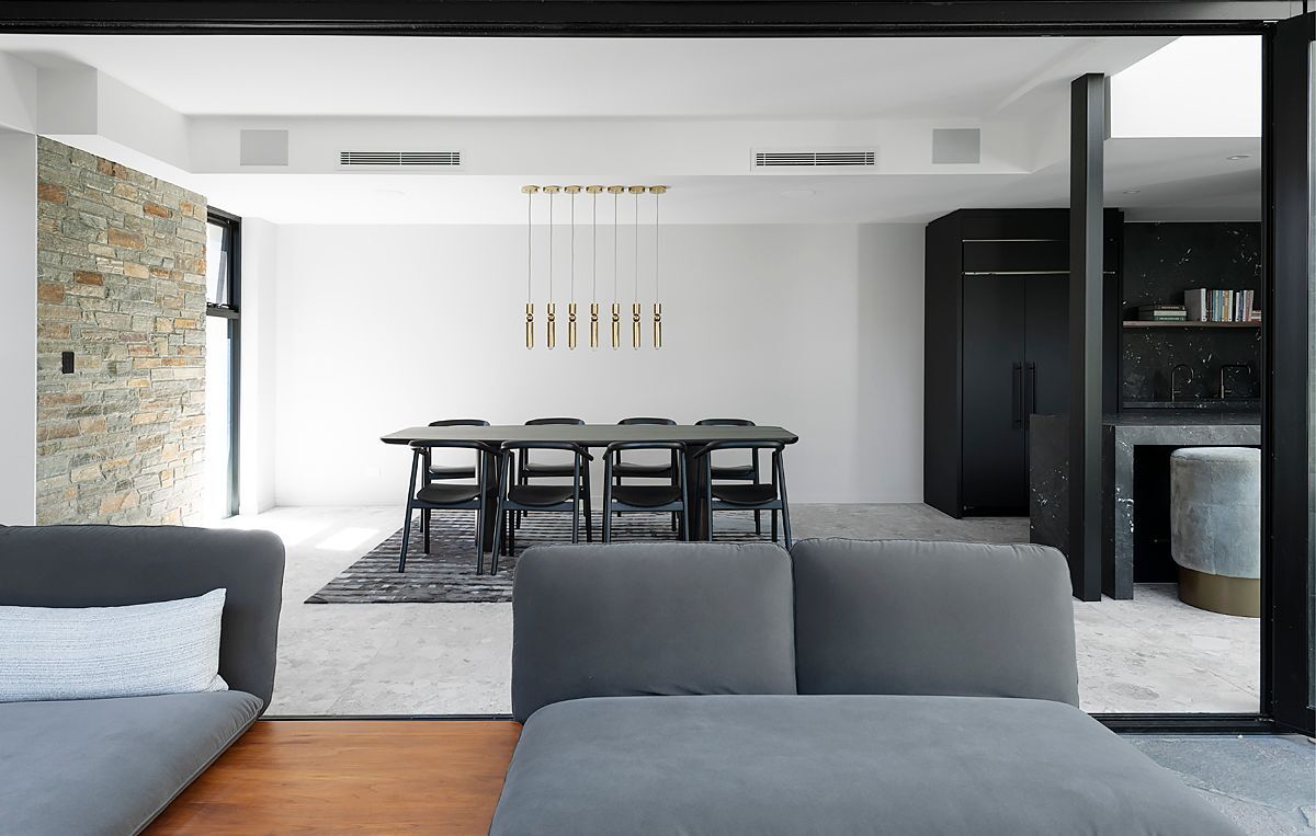 FLOOR TILES: Frammenta Bianco