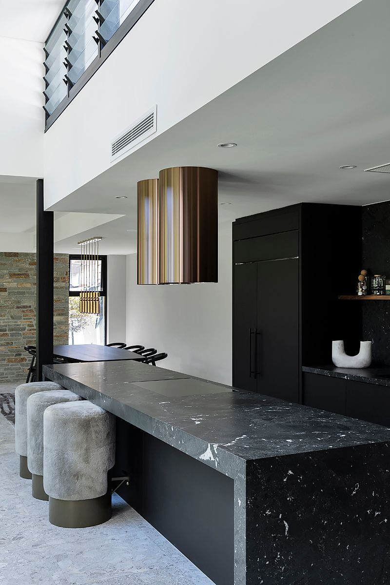 FLOOR TILES: Frammenta Bianco