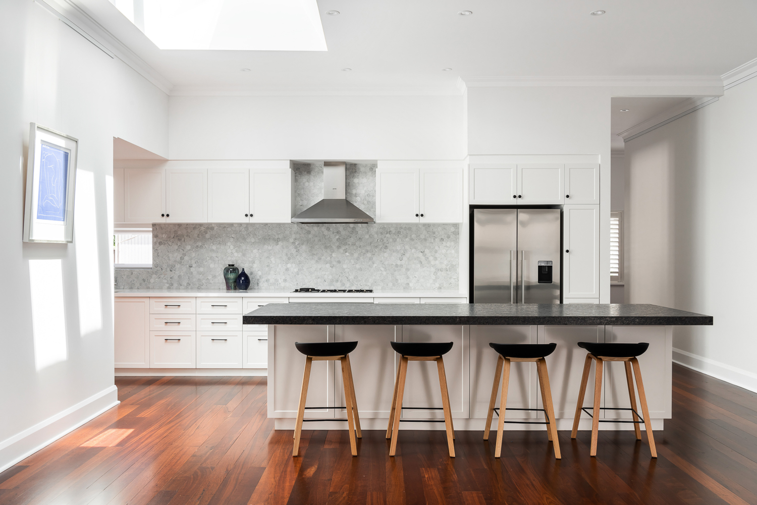 SPLASHBACK TILES: Hexagon Carrara C