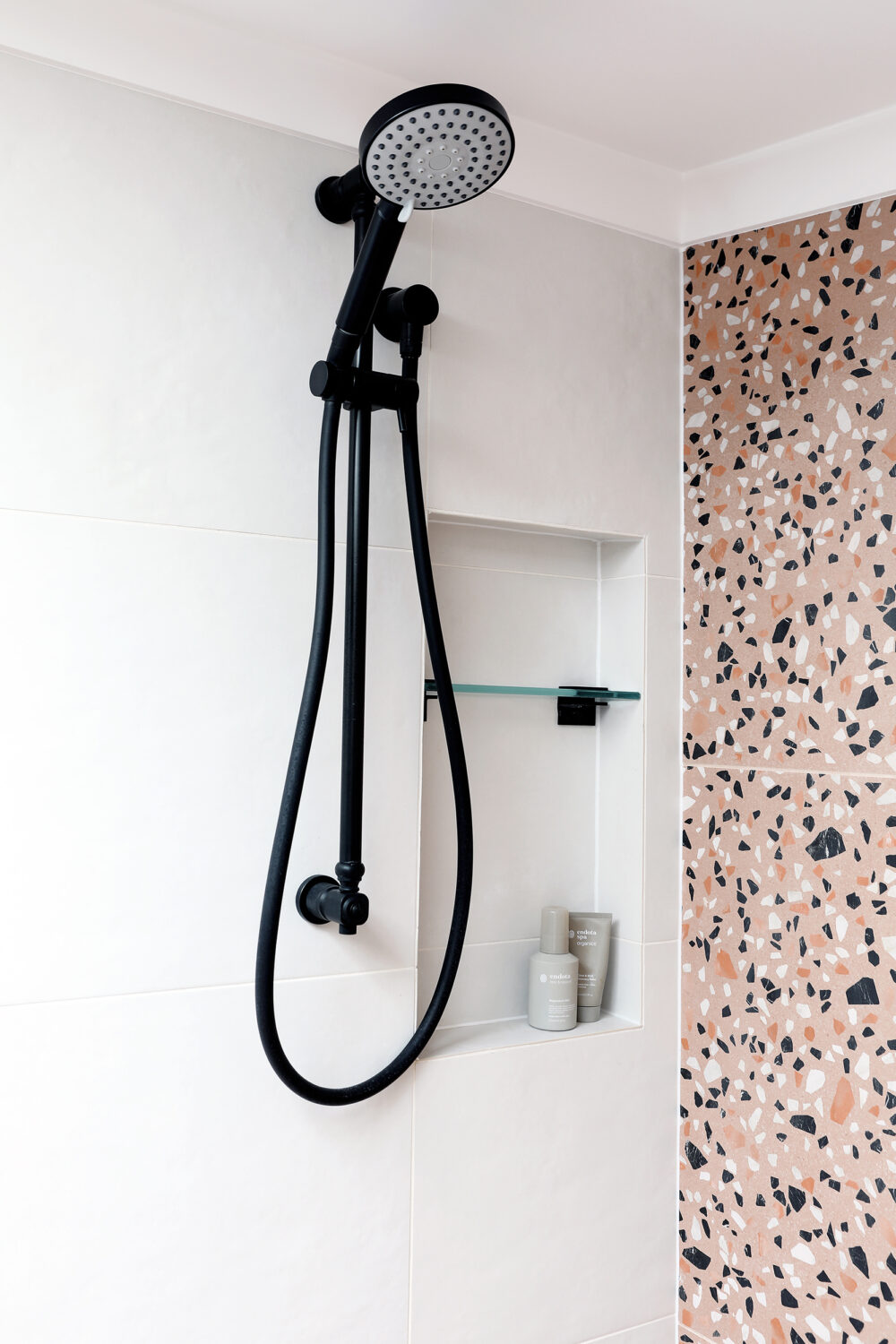 WALL TILES: Clay41 White
FEATURE WALL TILES: Medley Classic Pink (Order In)