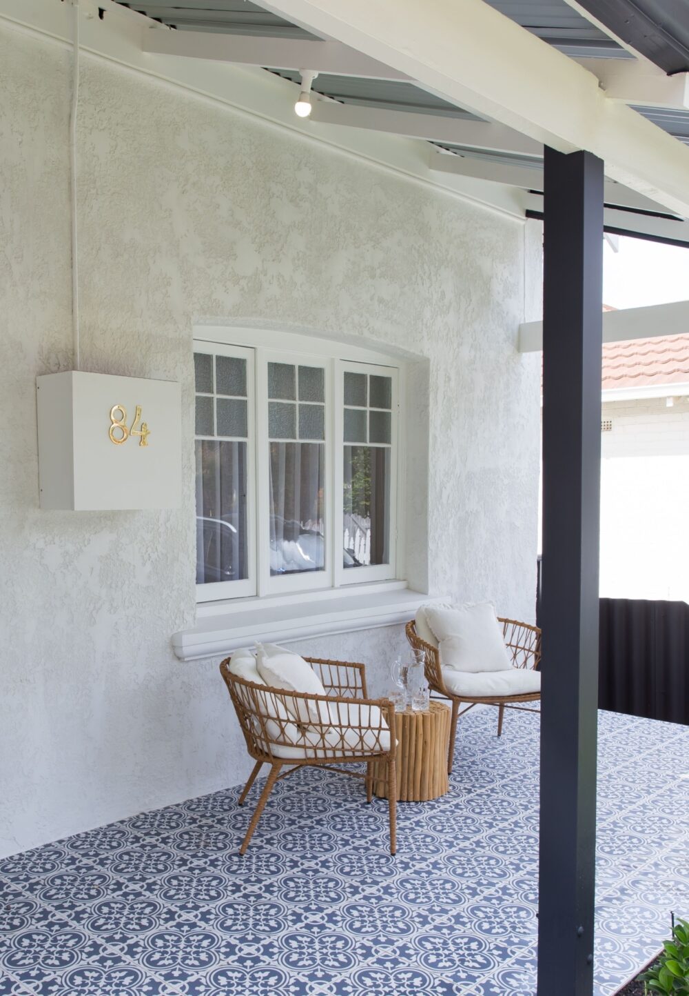 OUTDOOR FLOOR TILE: Picasso Tulip Blue