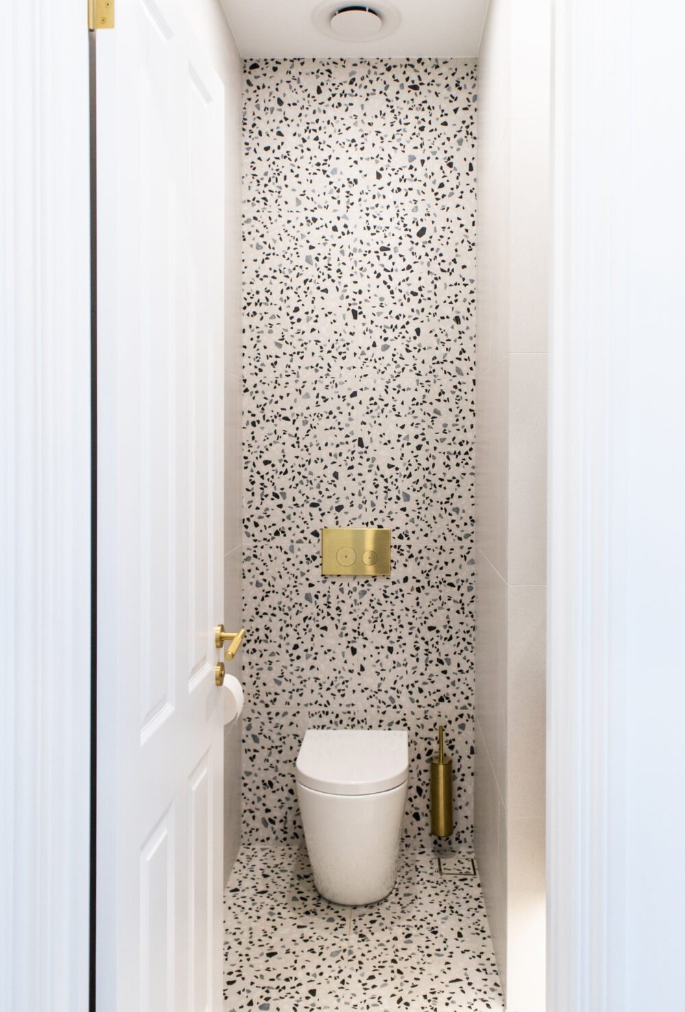 WALL TILES: Medley Minimal White
FLOOR &amp; FEATURE WALL TILES: Medley Classic White