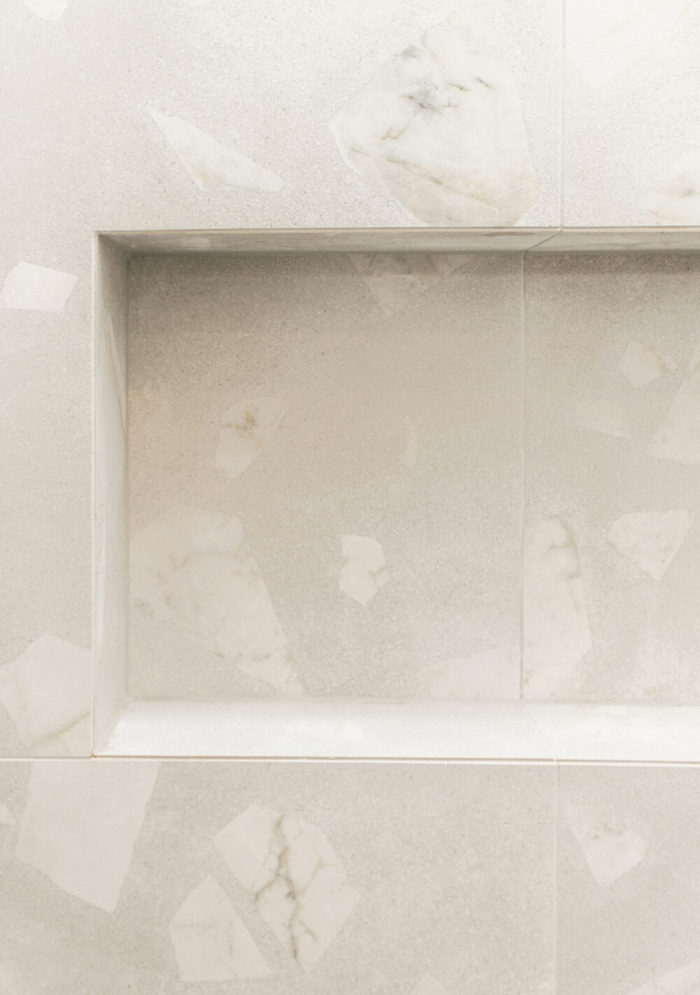 TILES: Medley Rock White