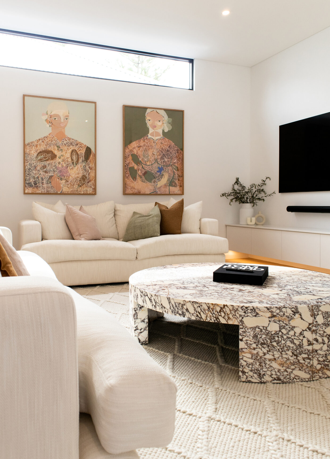 11 insitu seaview terrace coffee table