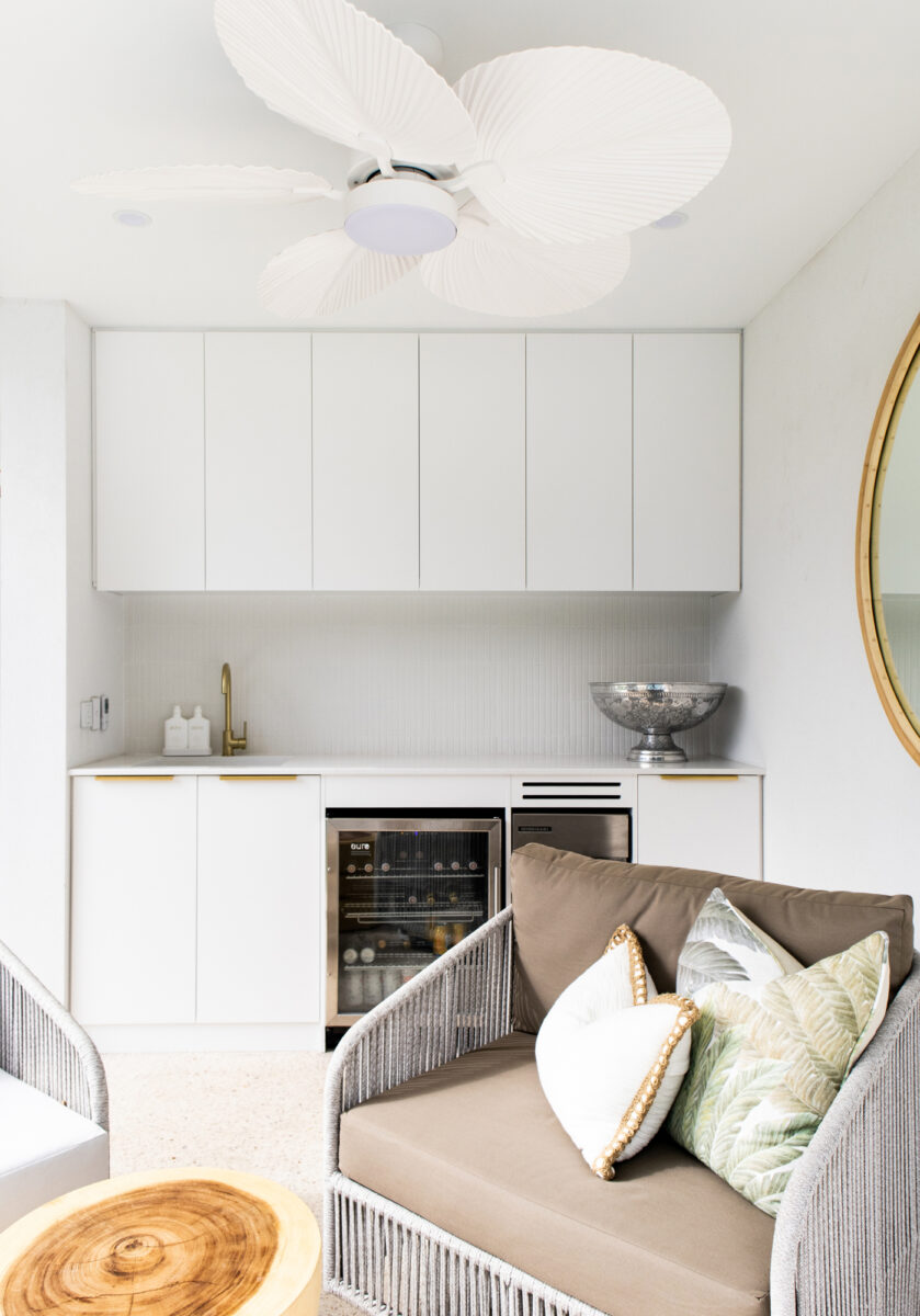 14 insitu seaview terrace outside kitchenette matt white kitkats 1