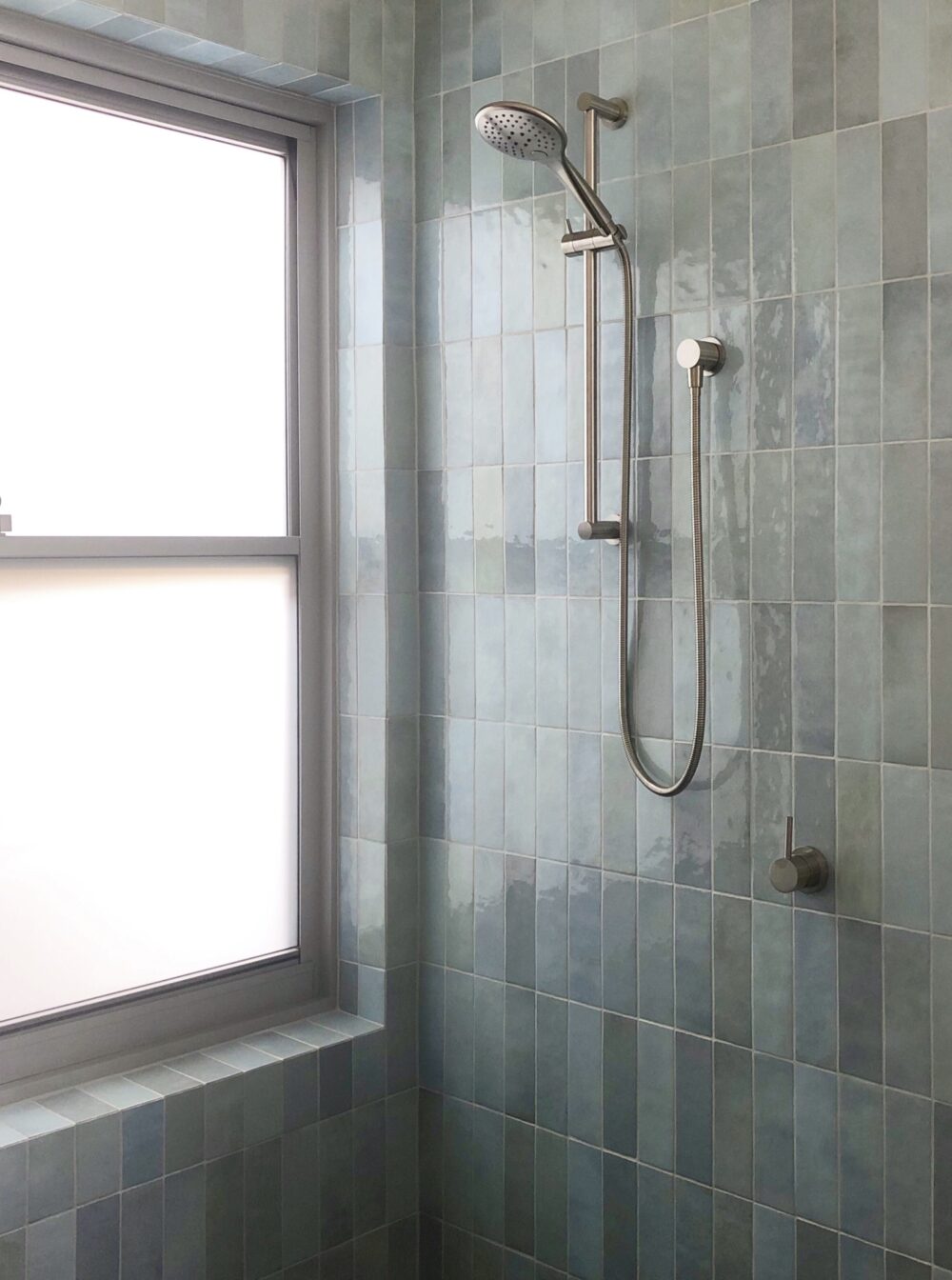 SHOWER FEATURE WALL TILES: Artisan Aqua