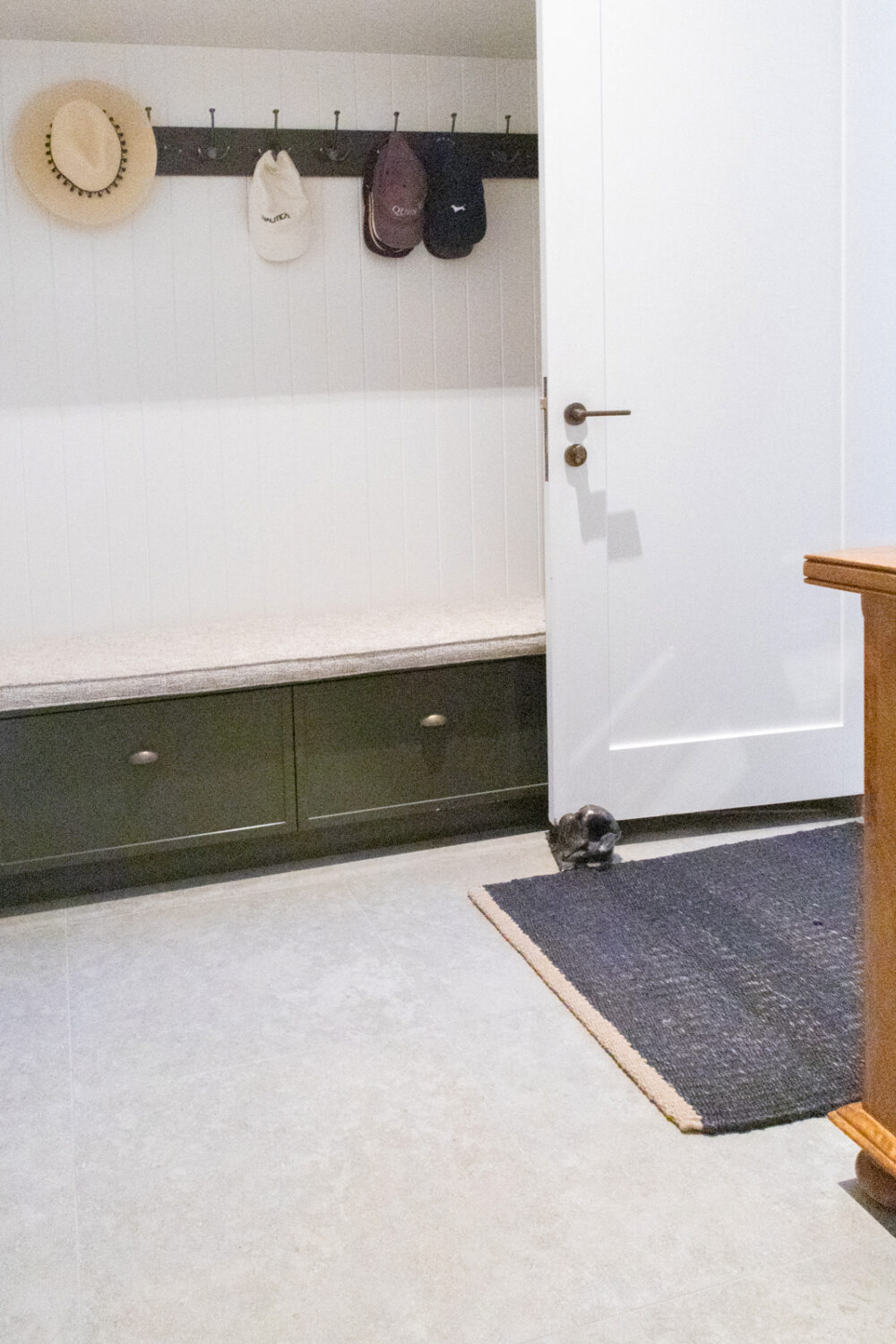 MUD ROOM FLOOR: Jura Grey Matt (discontinued)