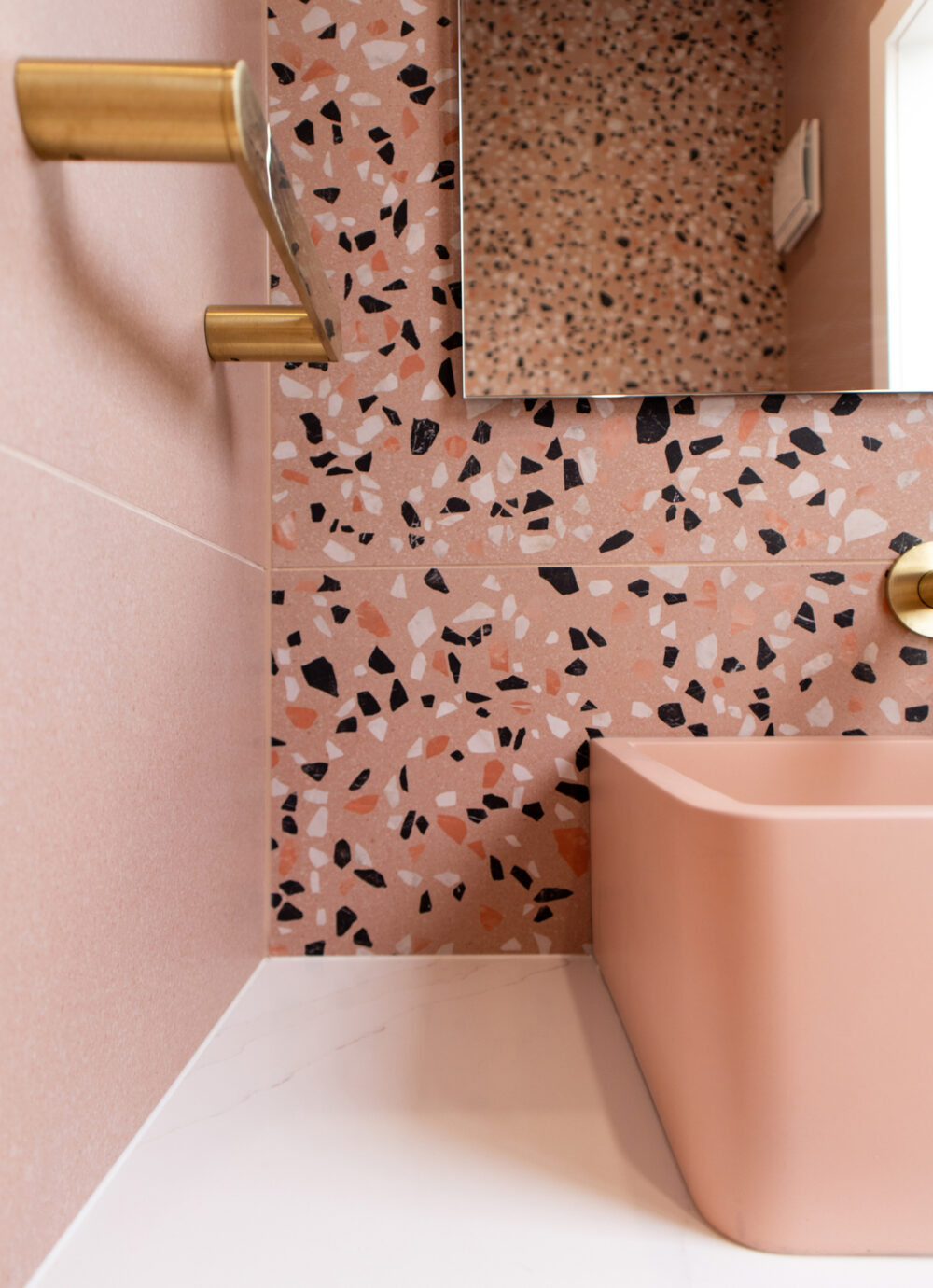 FEATURE TILES: Medley Classic Pink (Order In)