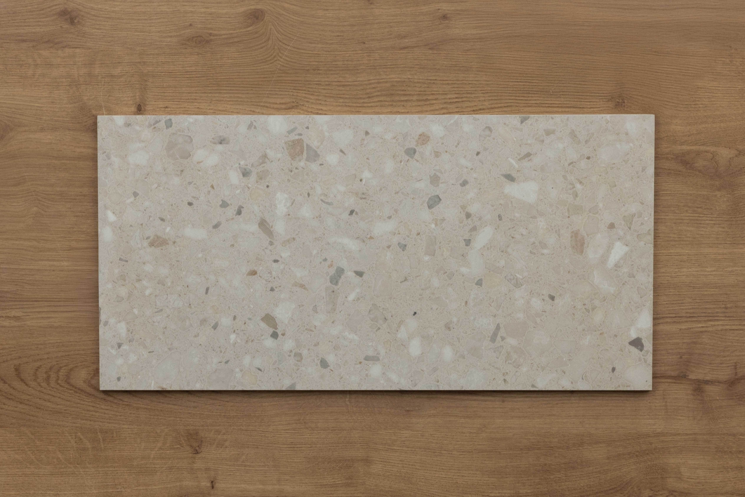 Sparkle SKBE2424 MF Beige Rect 300x600mm 1