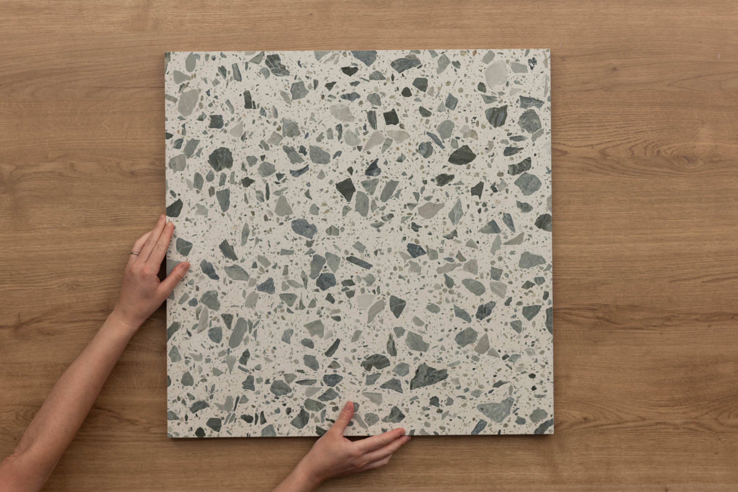 Terrazzo Emerald Mezzo Rect 600x600mm 2