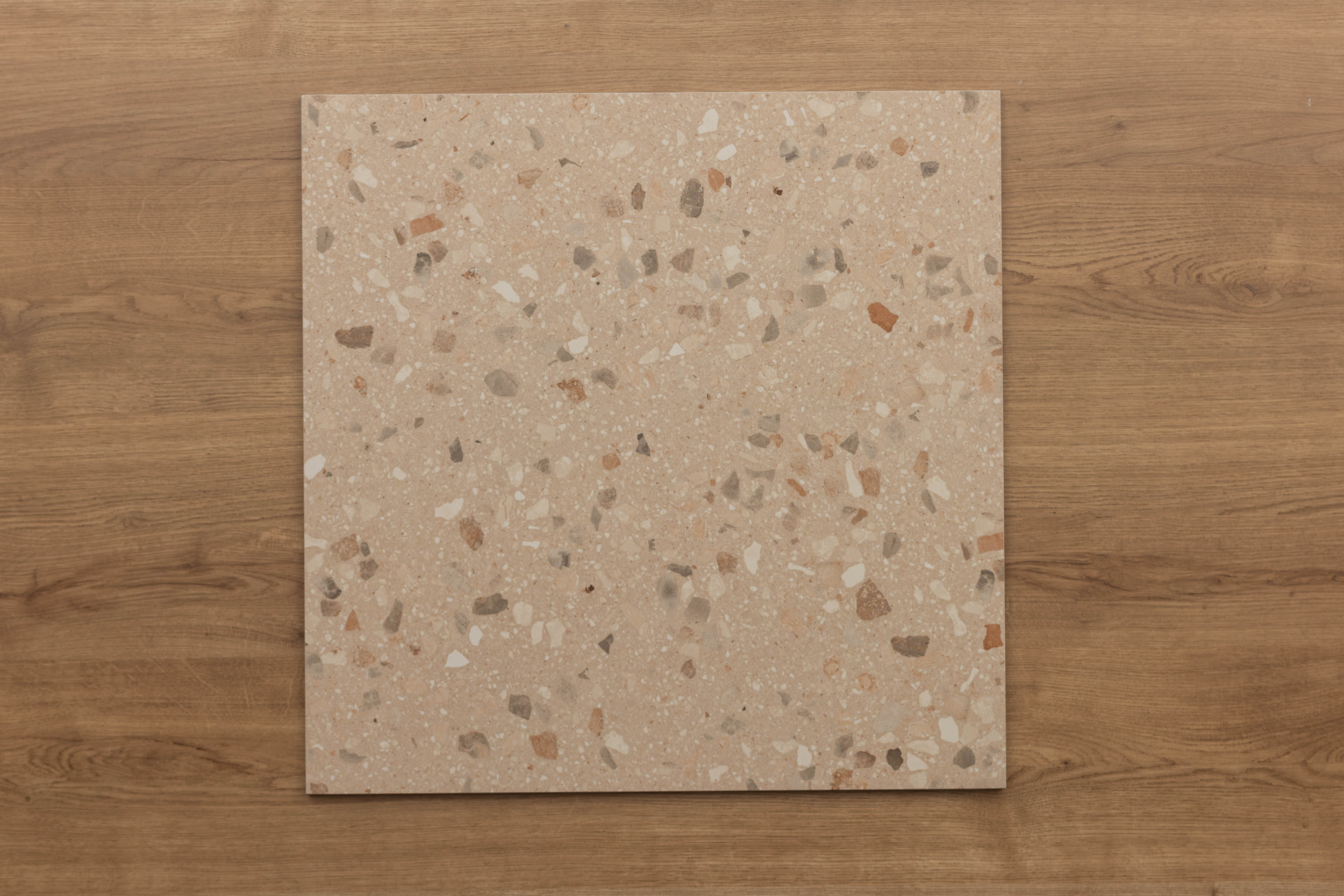 Terrazzo Nougat Mezzo Rect 600x600mm 1