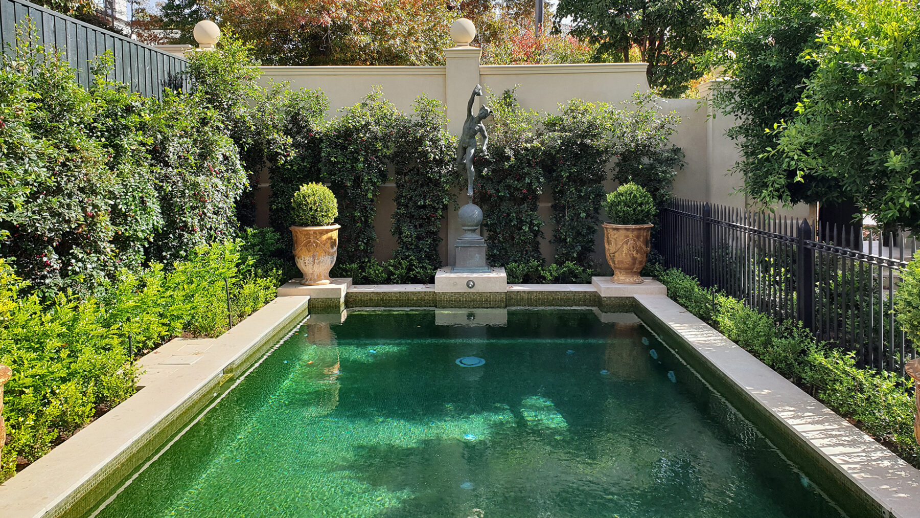 LELBA Pool Mosaic