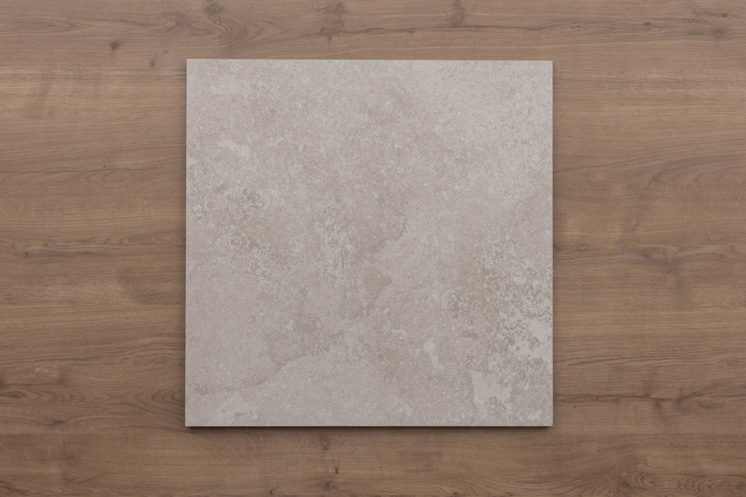 Portland Flint Grip Wet 600x600mm 1edit
