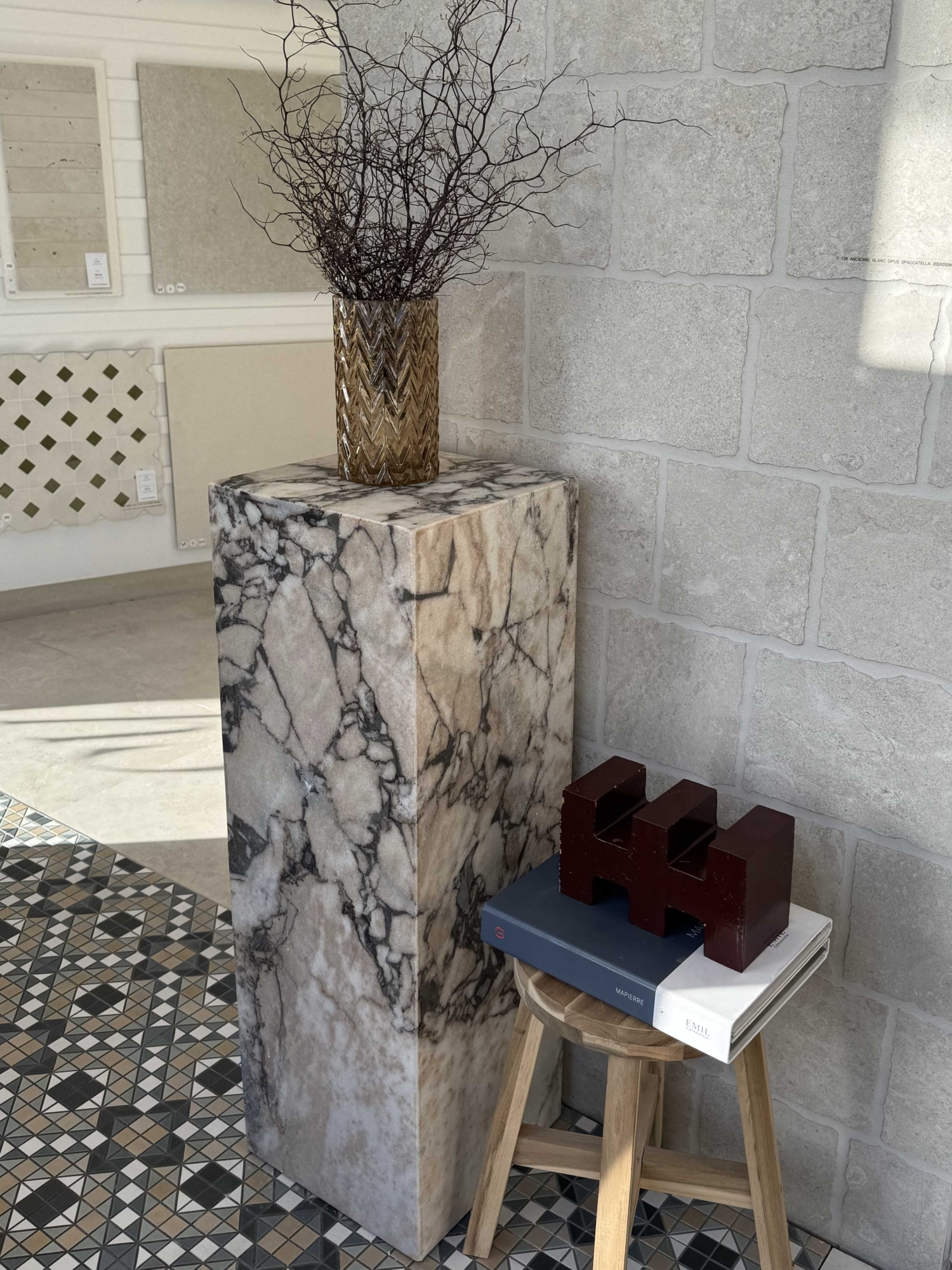 Plinth - Calcatta Blue