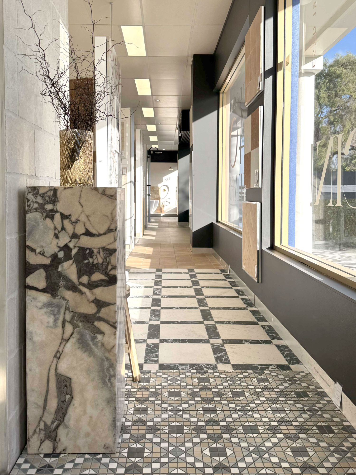 Plinth - Calcatta Blue