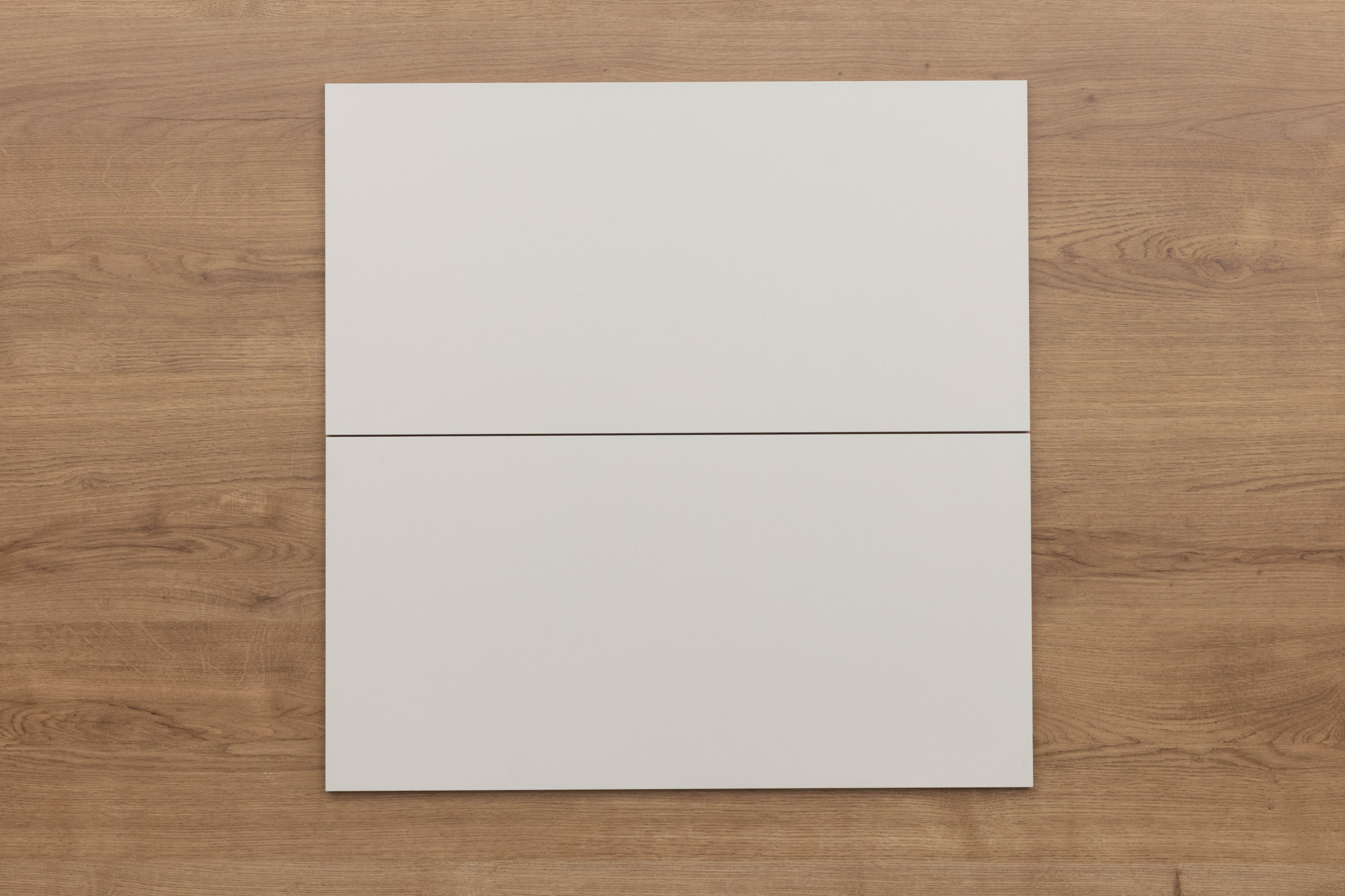 CJ White 300x600mm 1