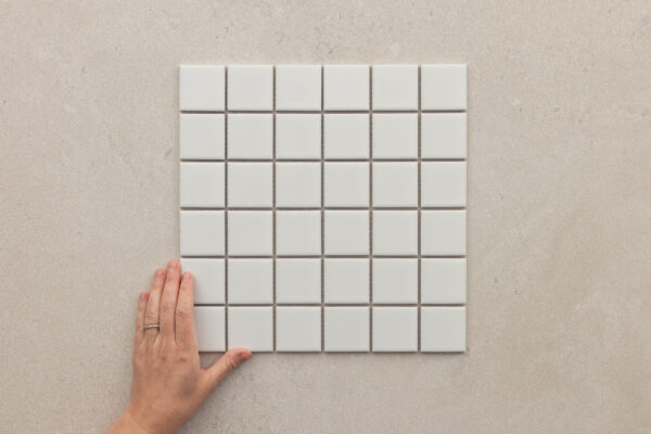 Grid White Matt 48x48 Mosaic