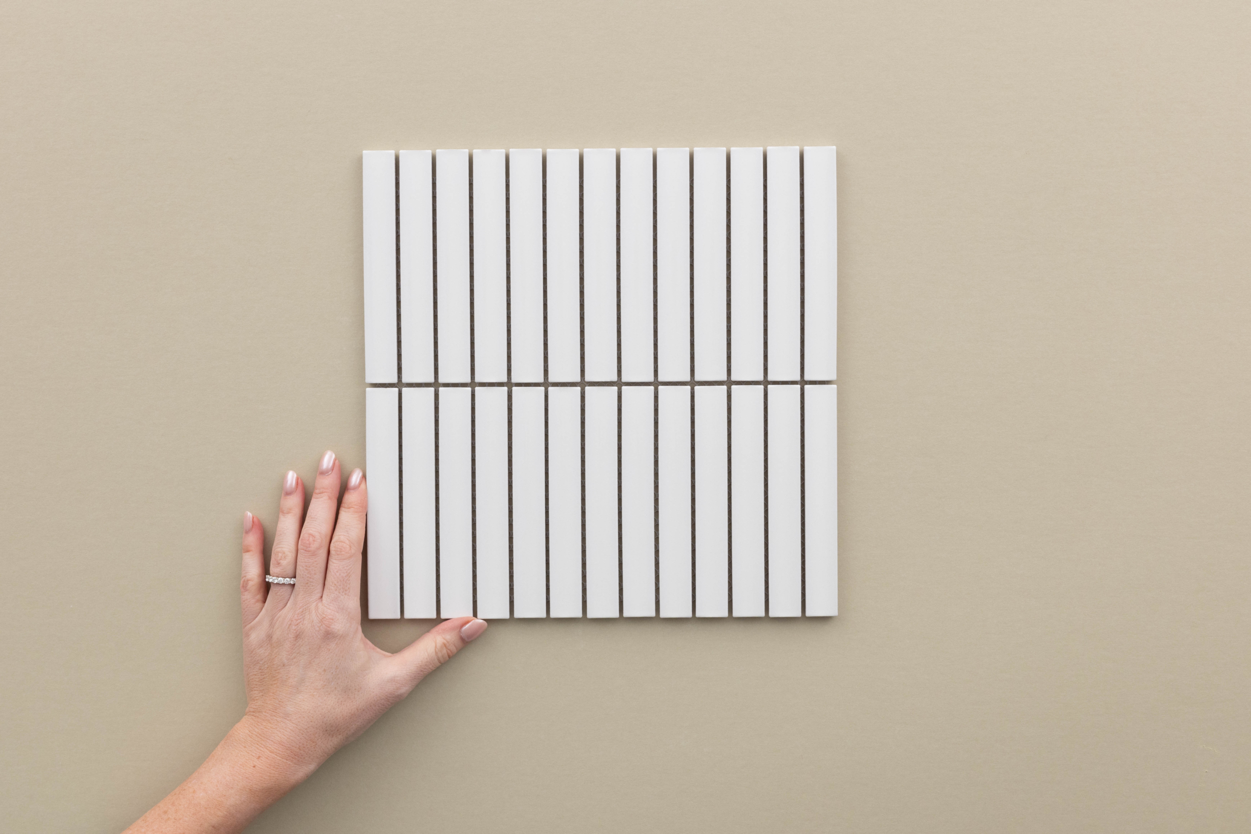 SZ151 A Gloss White Kitkat 20x145mm 296x299mm sheet 2