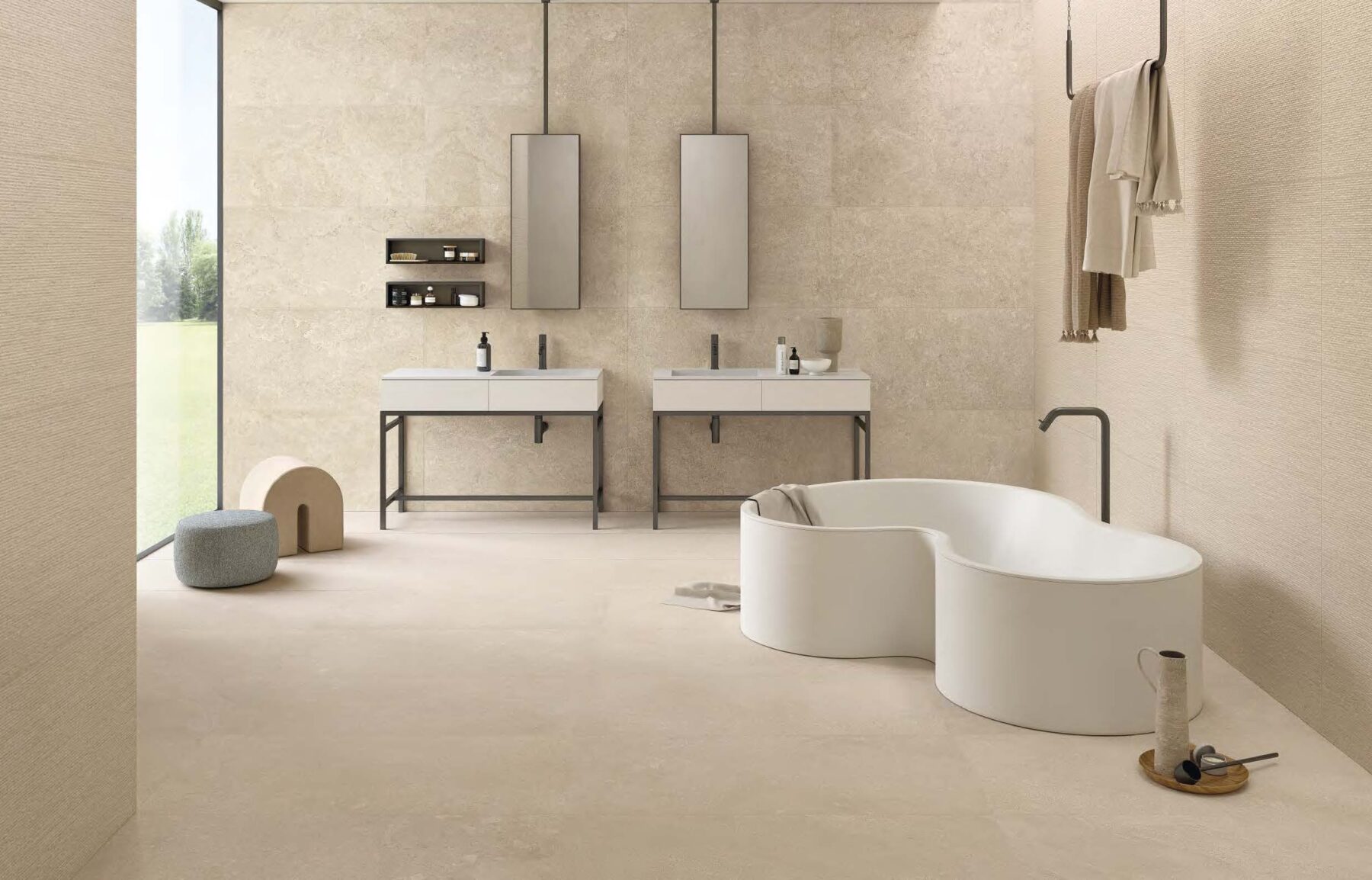 Mapierre ligne and ancienne Beige insitu