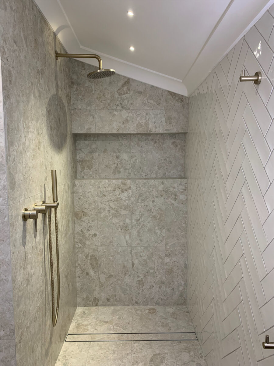 Masia Blanco Gloss 75x300 2