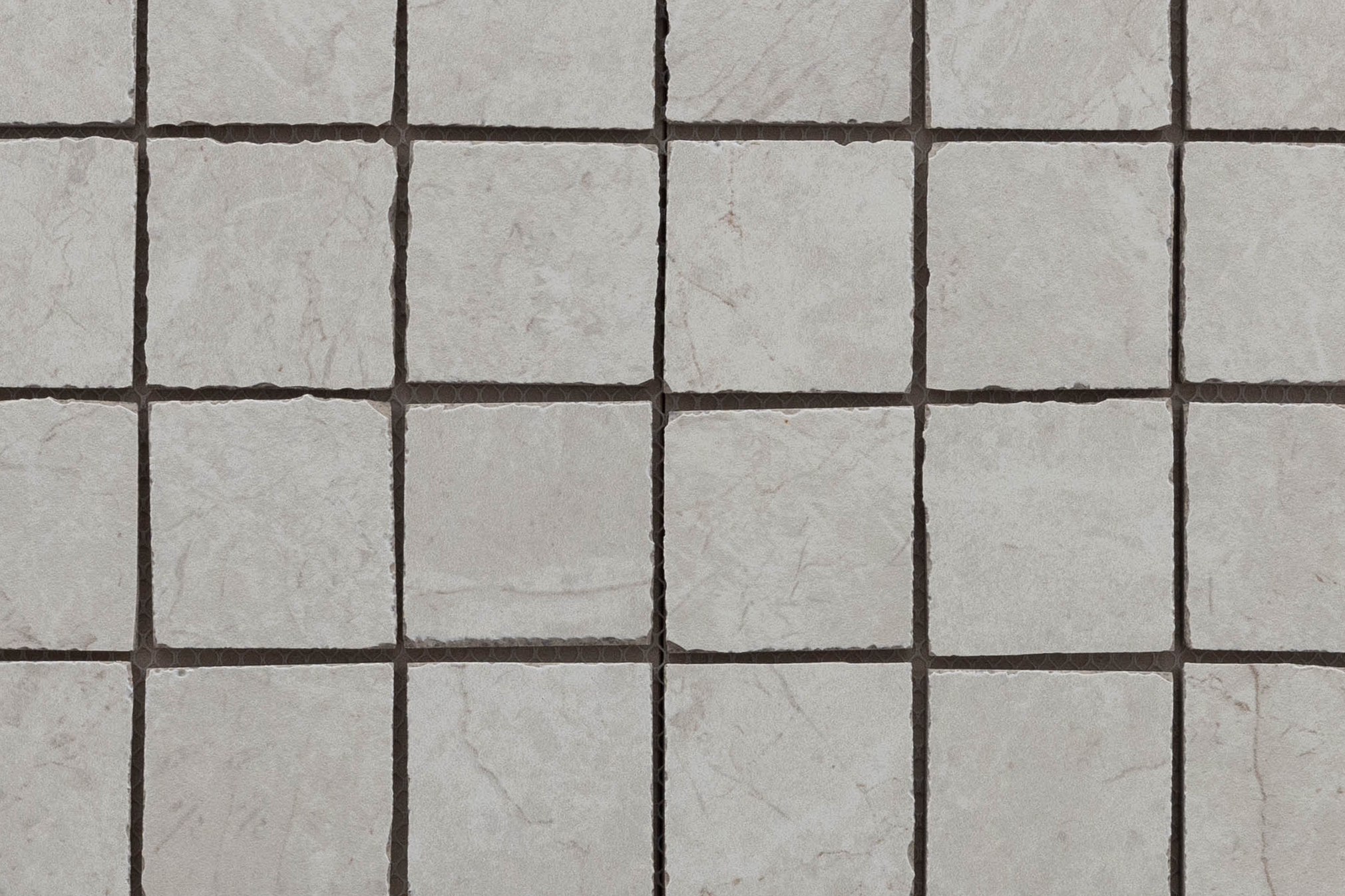 Riverstone Light Tech Sqr 48x48 Tumb Mos 300x300mm sht 3 edit