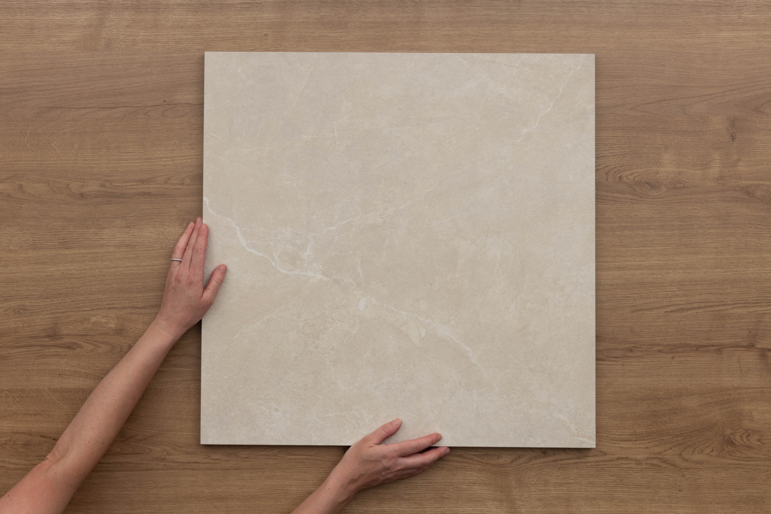 Arcadia Crema 600x600mm 2
