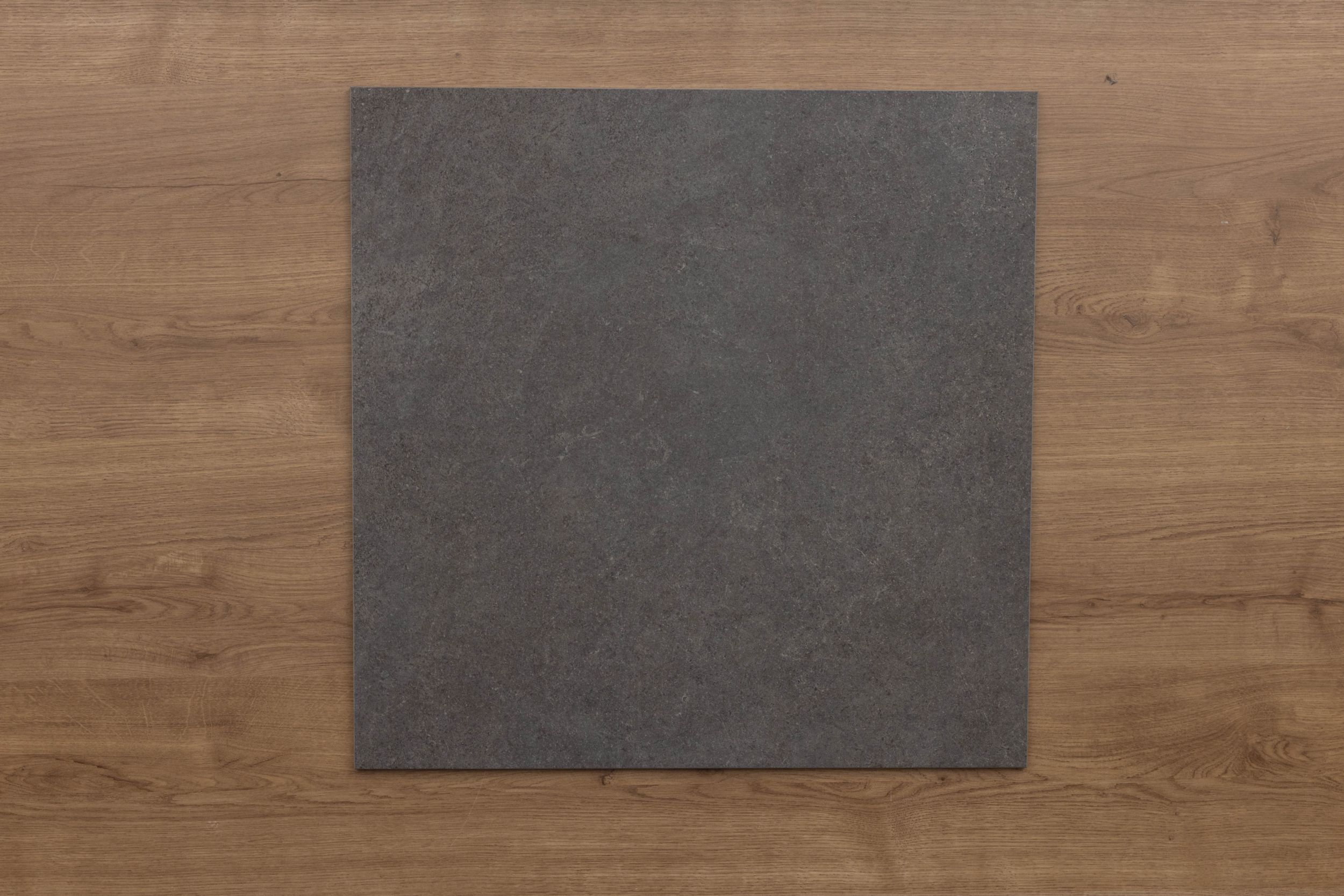 Limestone Dark 600x600mm 1
