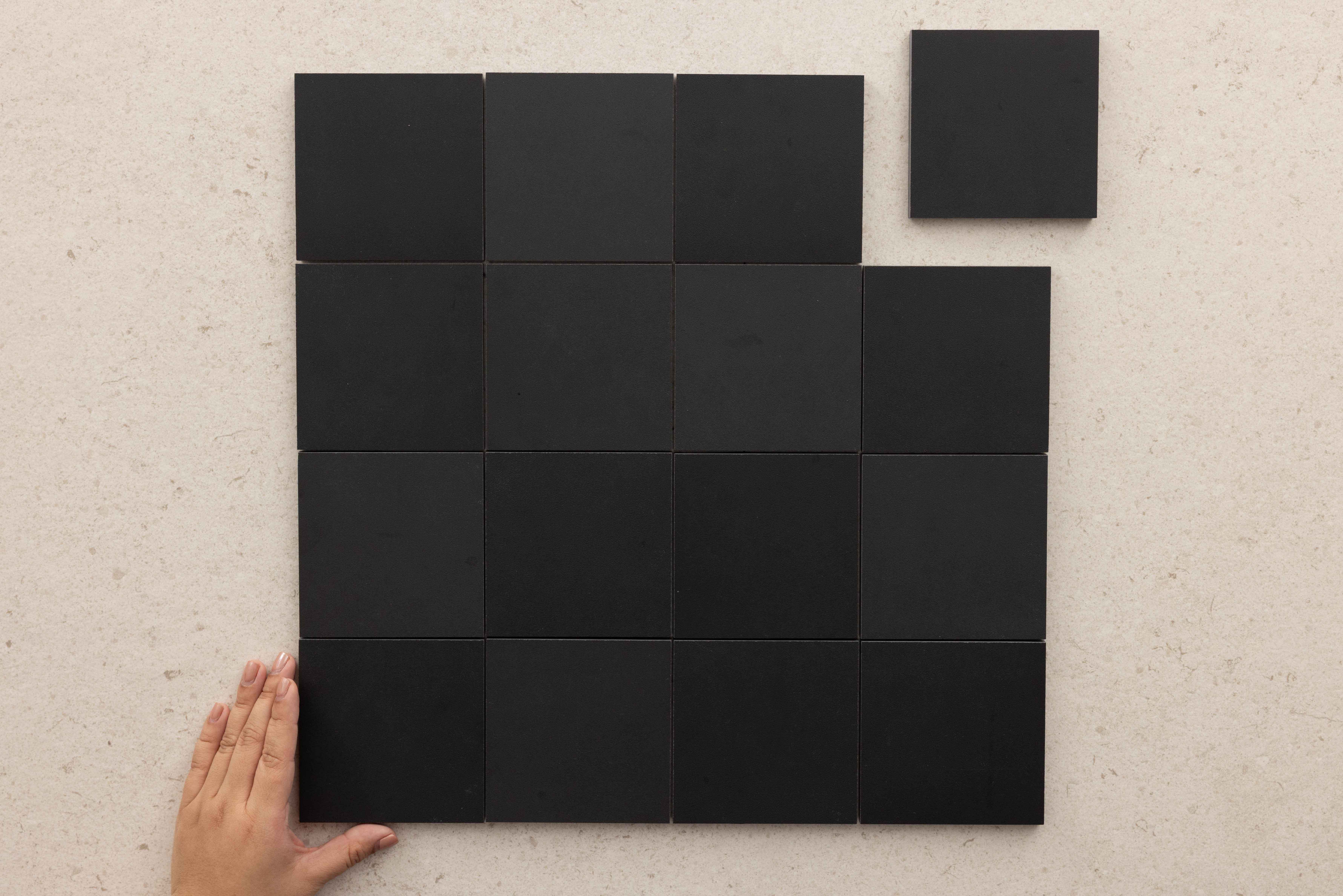 Mutina Mews Soot 110x110mm 3