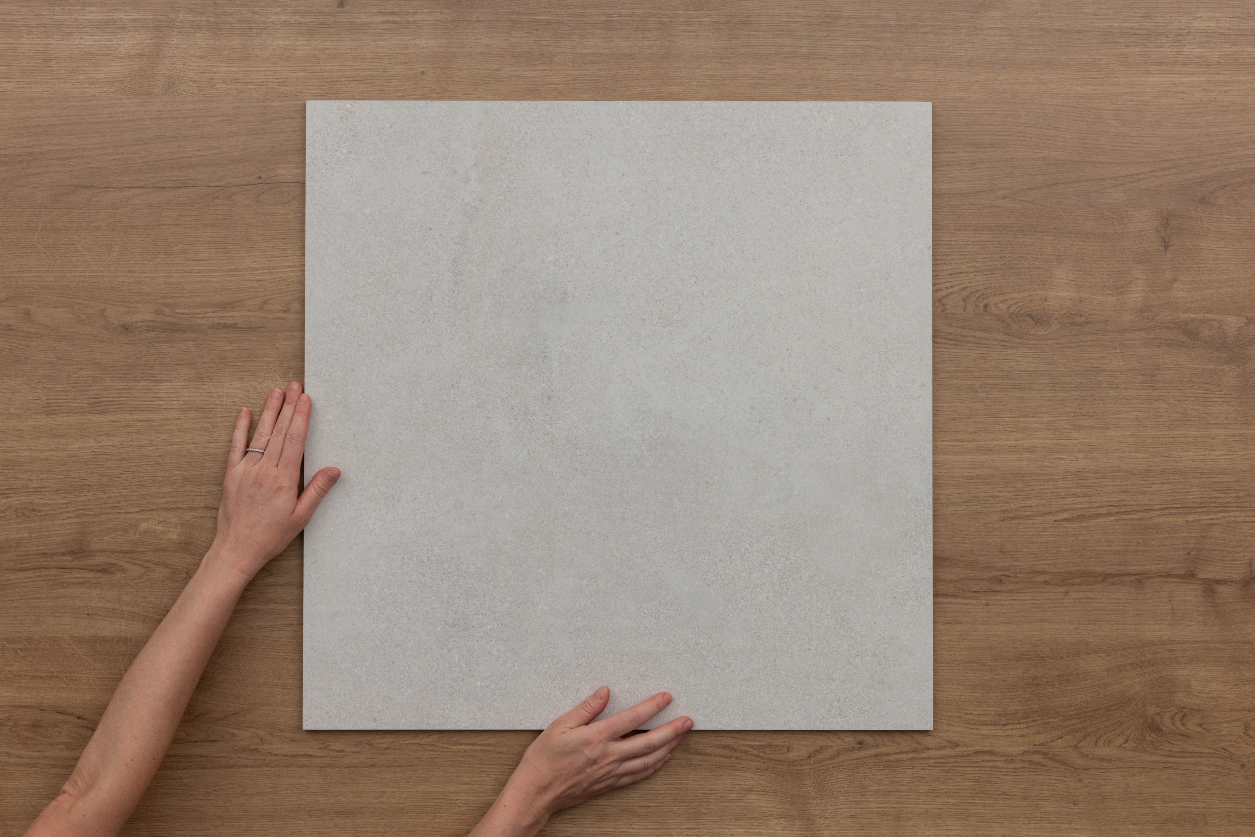Pure Stone Salt Pol Rect 600x600mm 2