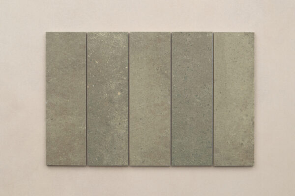 TC 05 Khaki Subway (Terra Cotta)